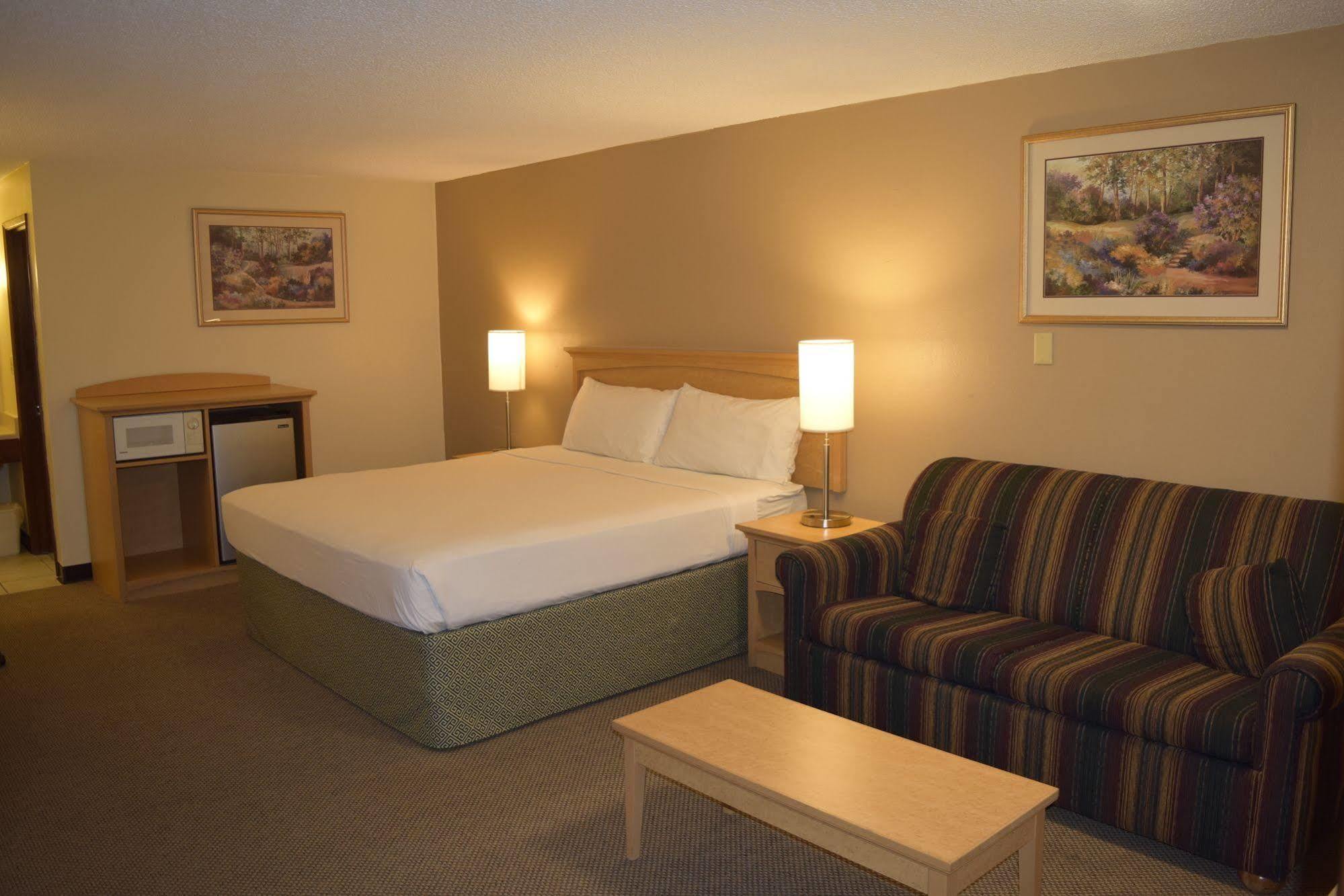 אברדין Olympic Inn & Suites מראה חיצוני תמונה